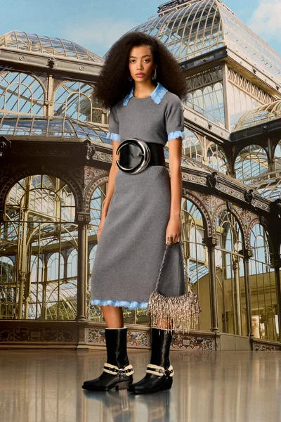 Look 15